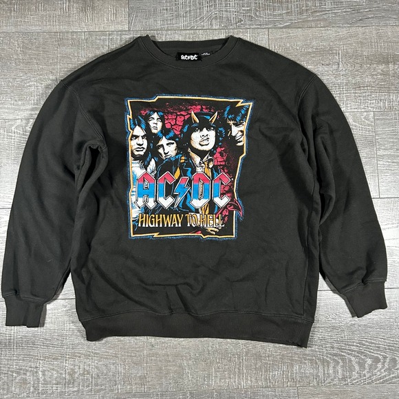 AC Other - ACDC Highway to Hell Graphic Sweatshirt Mens‎ Medium Black Rock Band Crewneck